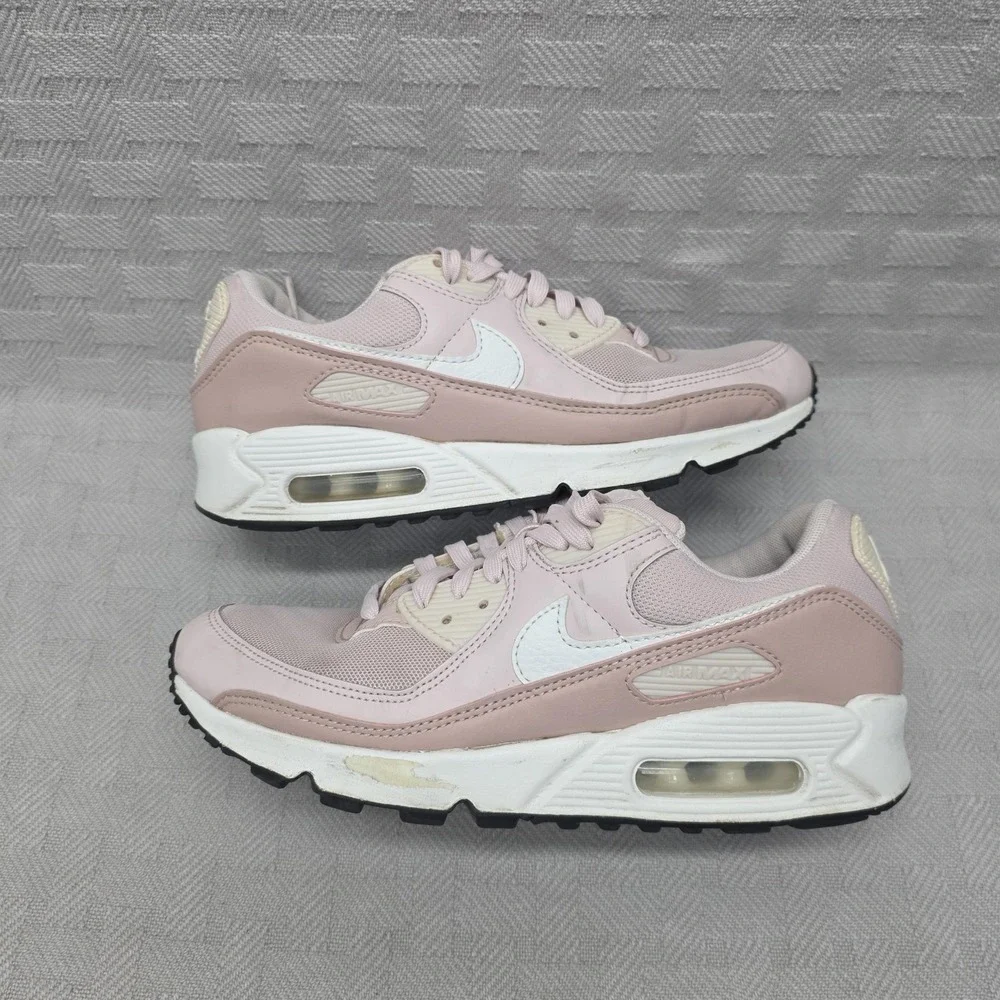 Nike Air Max 90 Barely Rose Pink Womens Size 8 DH8010-600